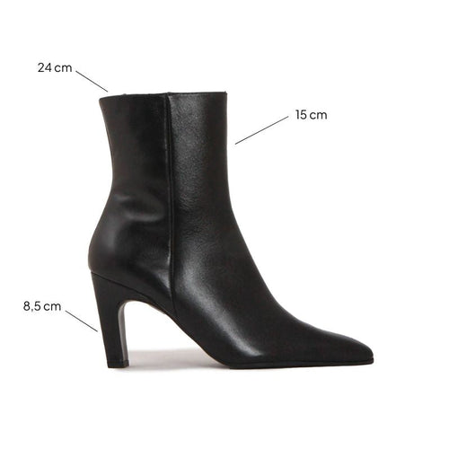 ARIA SOFT BLACK ANKE BOOTS