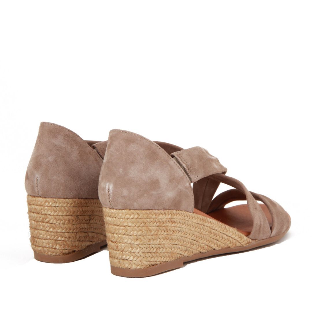 ISABEL SOFT GREIGE PLATFORM ESPADRILLES