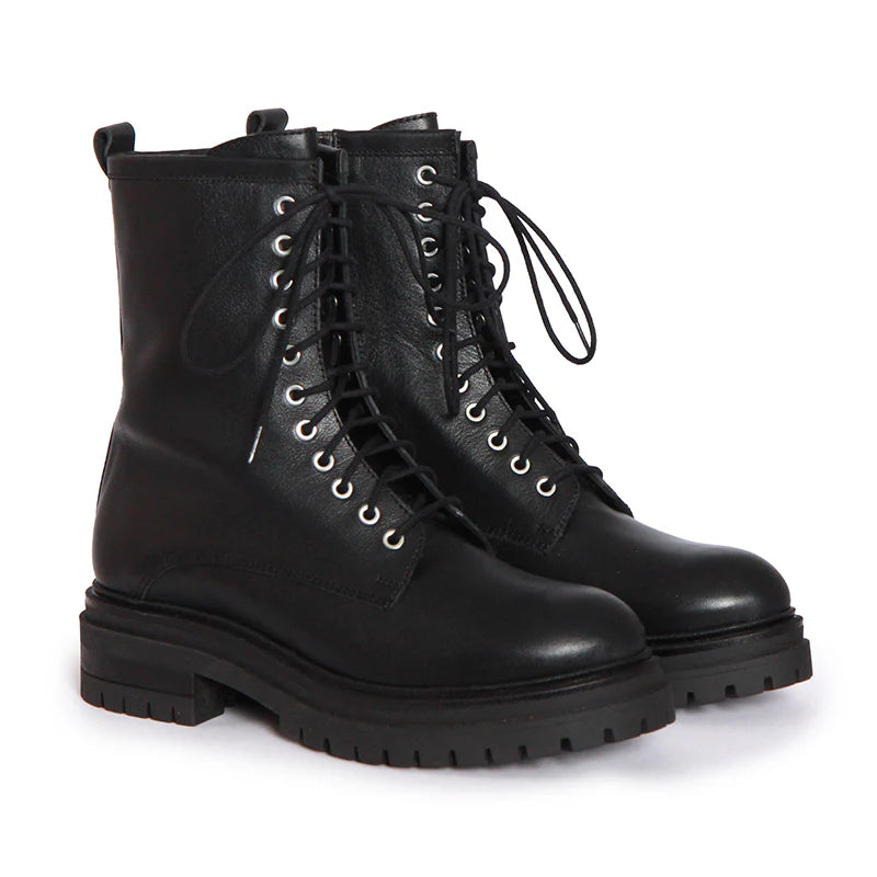MAIHARI SOFT LEATHER BLACK BOOTS