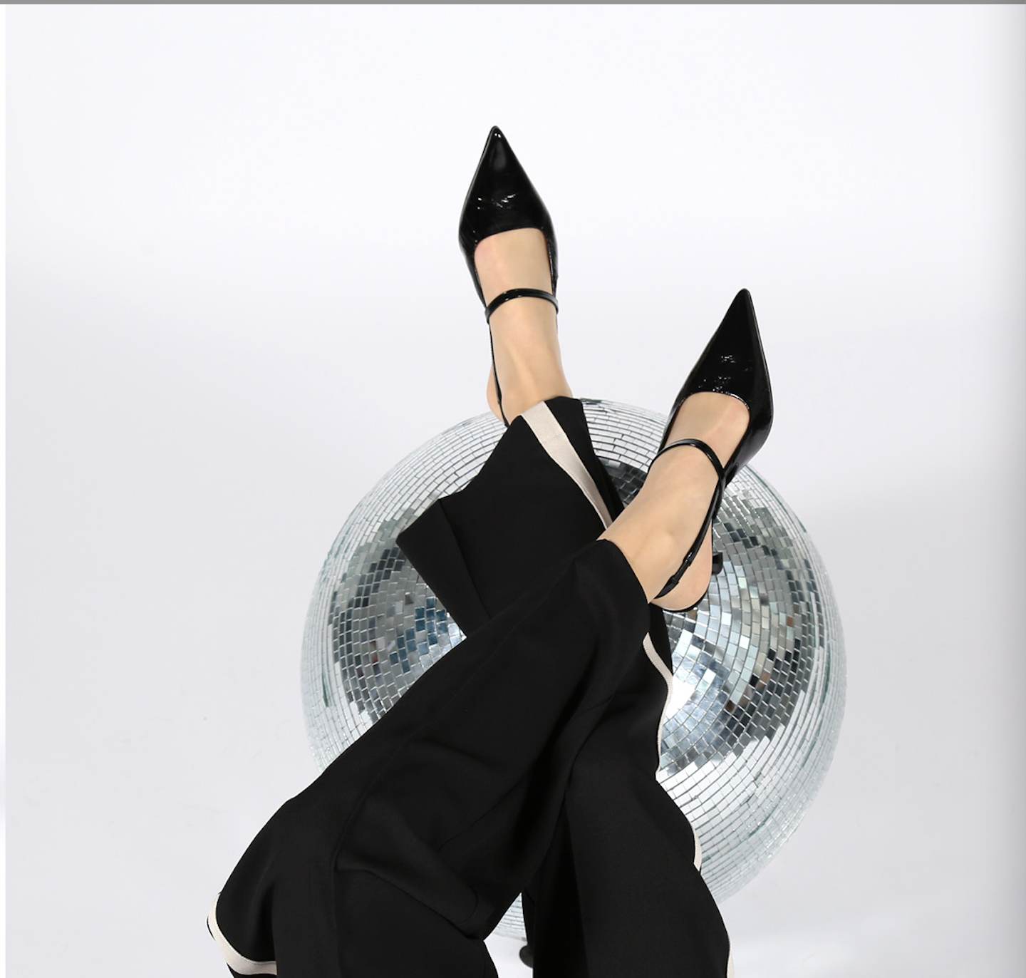 SLINGBACK SOFT SHINY BLACK HEELS