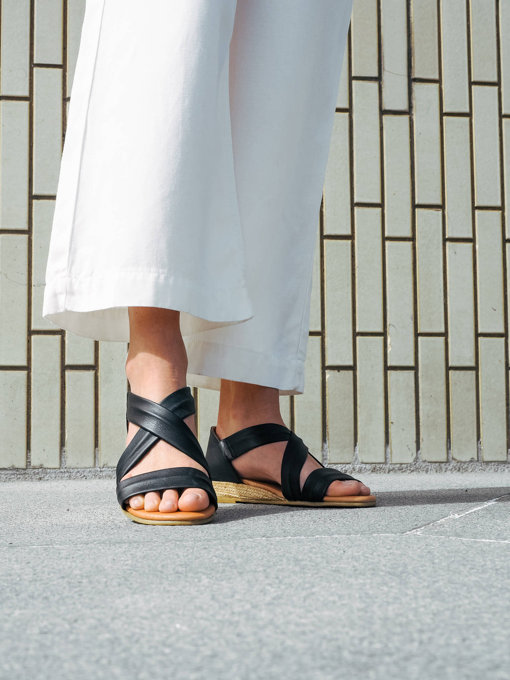 NAYARA SOFT LEATHER BLACK ESPADRILLE SANDALS