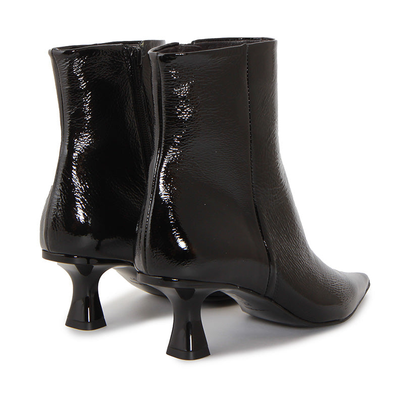 SELENA SOFT SHINY BLACK ANKLE BOOTS
