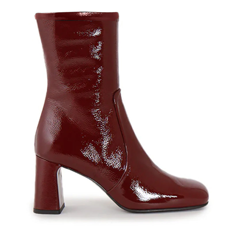 CHIE SOFT SHINY WINE RED ANKLE BOOTS