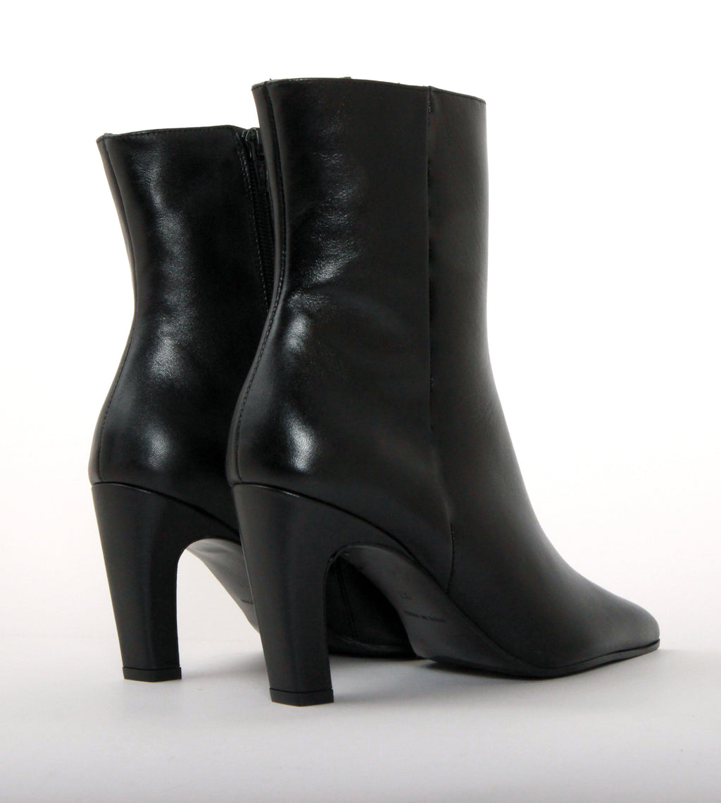 ARIA SOFT BLACK ANKE BOOTS
