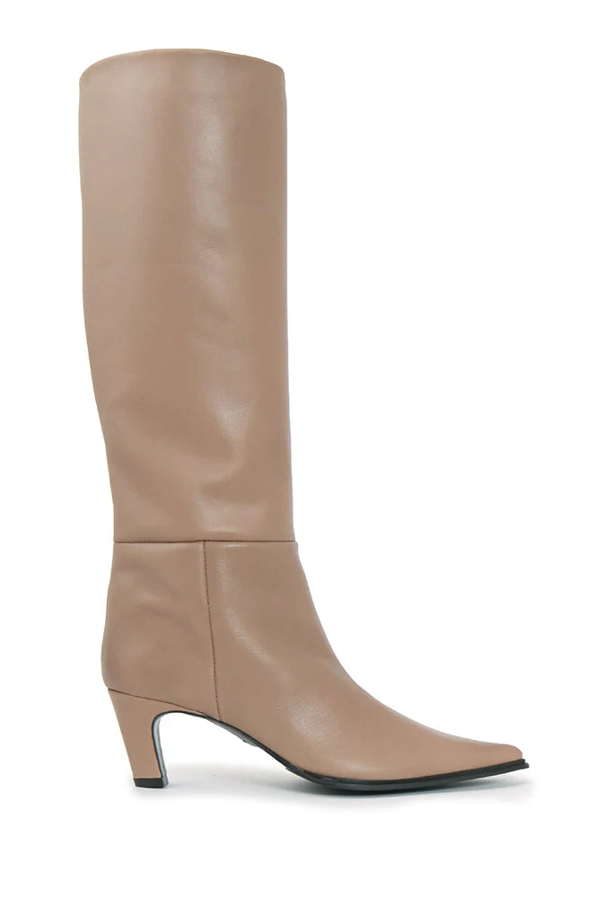 KAIA SOFT SAND BOOTS