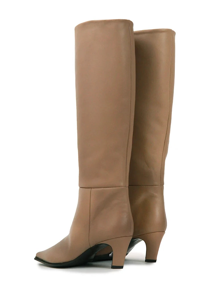 KAIA SOFT SAND BOOTS