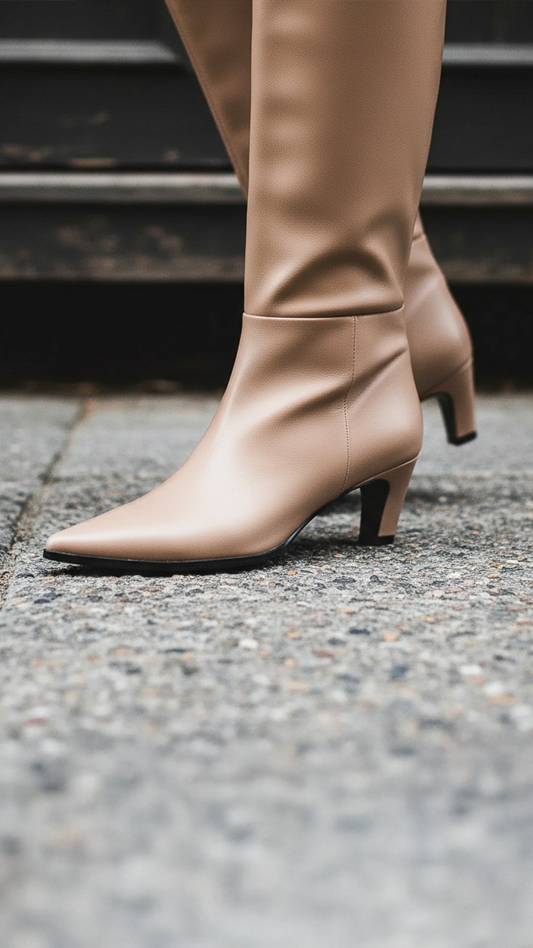 KAIA SOFT SAND BOOTS